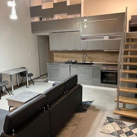 Loft Leilighet Michalovce Eksteriør bilde